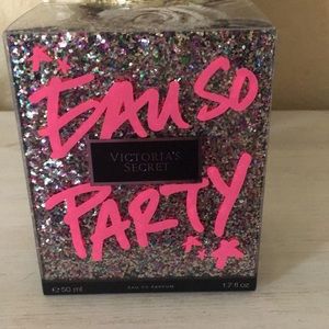 Victoria secret EAU SO PARTY!!!